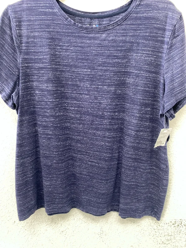 Blue Croft & Barrow Short Sleeve Shirt Women's-- Fleece Nylon Spandex