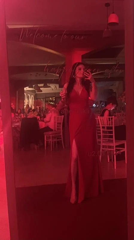 As Photo(Red)